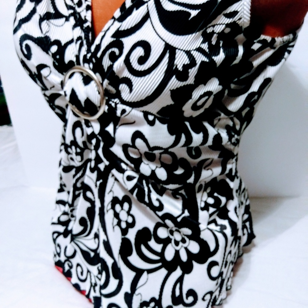 Women's Med Black Floral Blouse Top Shirt Casual